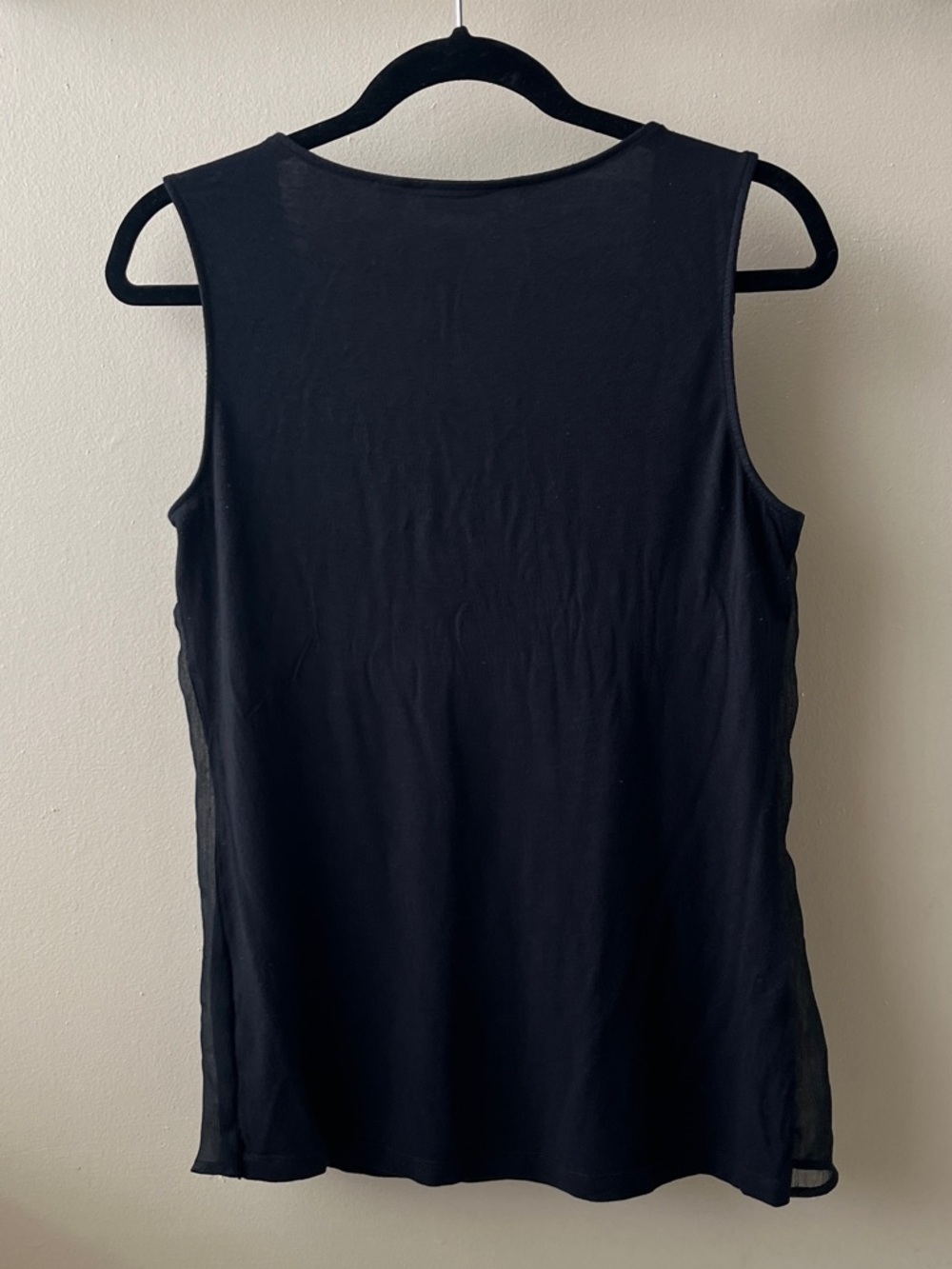 New York & Company Y2K Black Sequin Scoop Neck Sleeveless Blouse- Size Medium - Picture 3 of 7